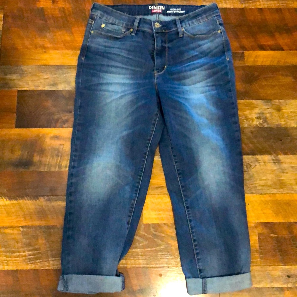 LEVIS Denizen high rise angle straight jeans